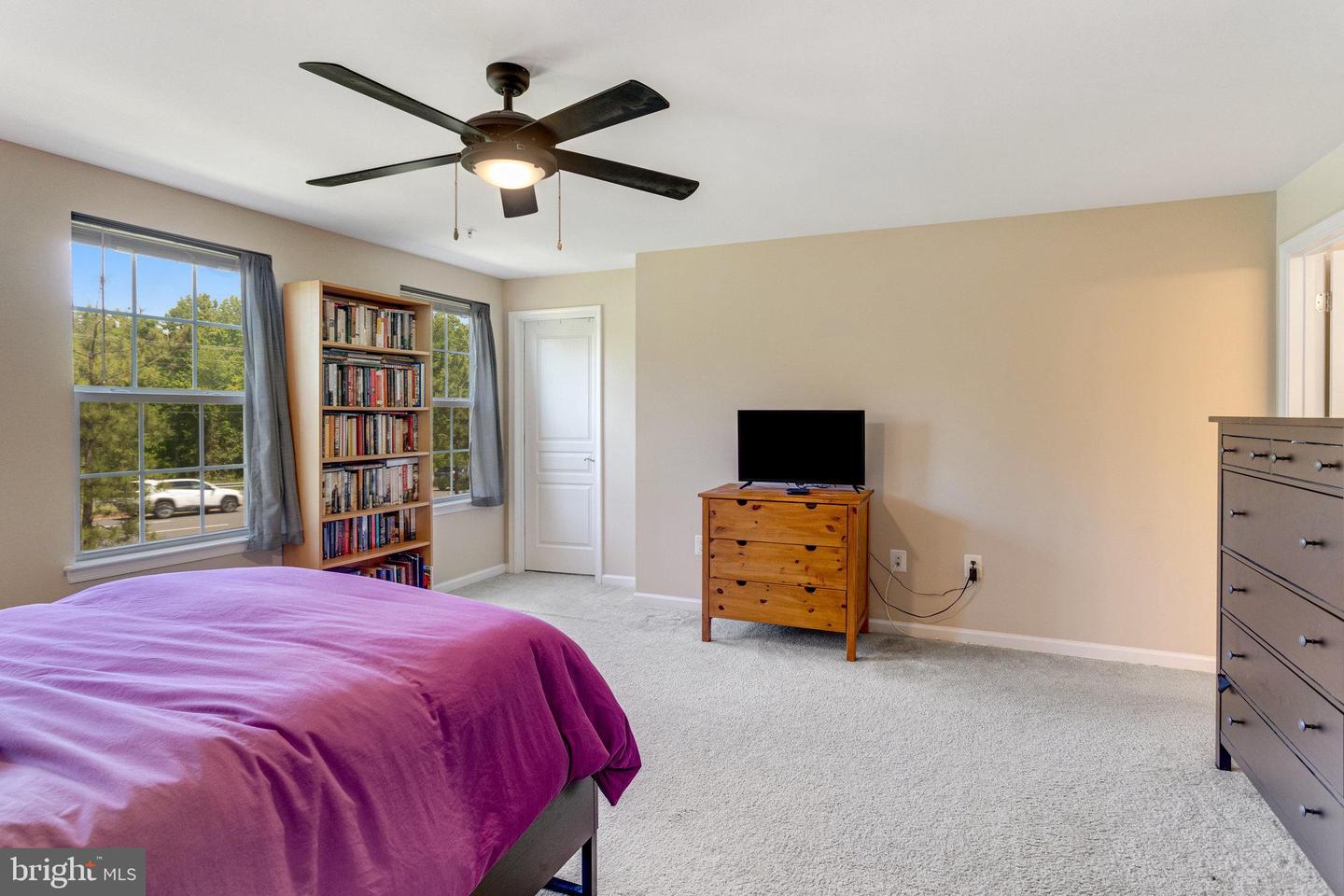 14768 MALLOY CT, WOODBRIDGE, Virginia 22191, 3 Bedrooms Bedrooms, ,2 BathroomsBathrooms,Residential,For sale,14768 MALLOY CT,VAPW2094196 MLS # VAPW2094196