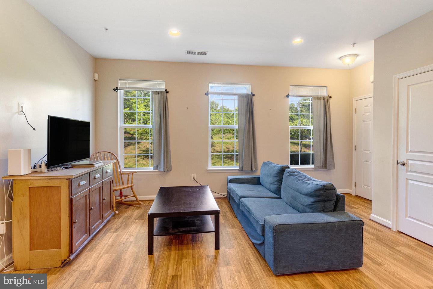 14768 MALLOY CT, WOODBRIDGE, Virginia 22191, 3 Bedrooms Bedrooms, ,2 BathroomsBathrooms,Residential,For sale,14768 MALLOY CT,VAPW2094196 MLS # VAPW2094196