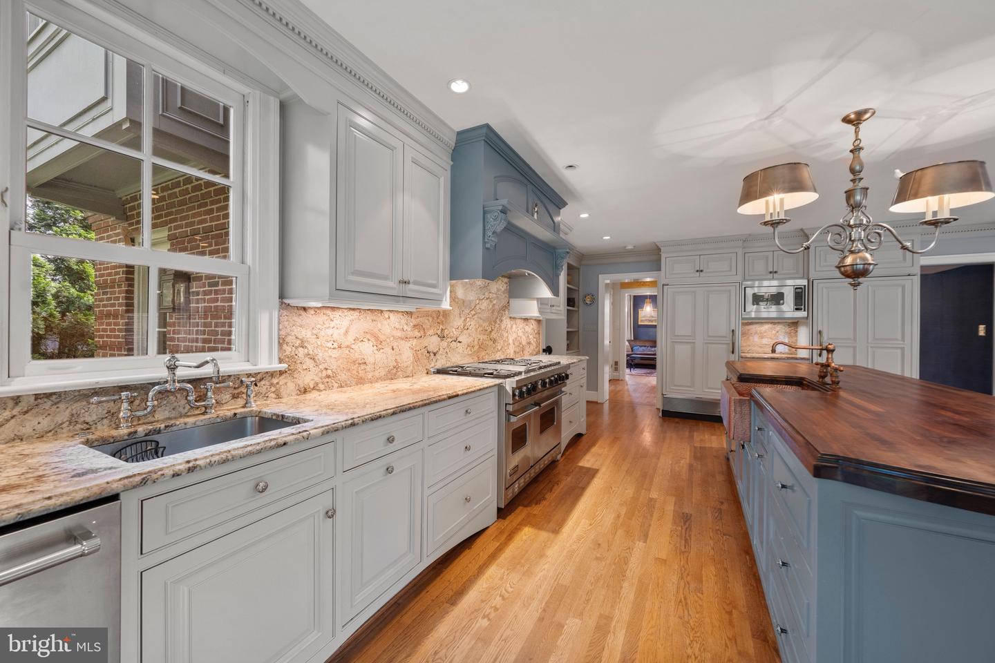 5181 WATSON ST NW, WASHINGTON, District Of Columbia 20016, 6 Bedrooms Bedrooms, ,7 BathroomsBathrooms,Residential,For sale,5181 WATSON ST NW,DCDC2199520 MLS # DCDC2199520