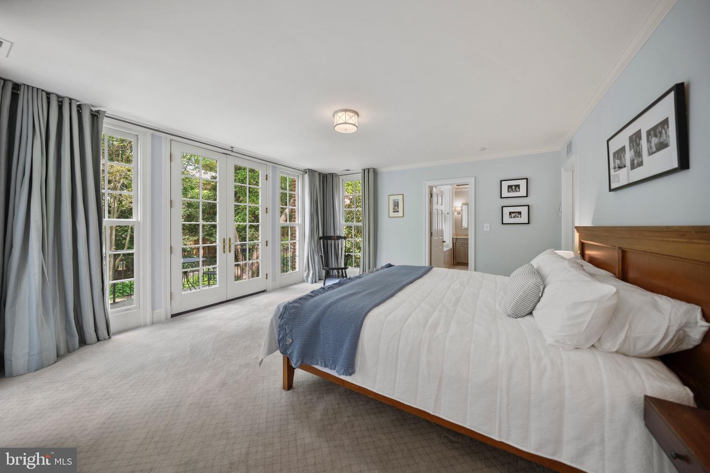 5181 WATSON ST NW, WASHINGTON, District Of Columbia 20016, 6 Bedrooms Bedrooms, ,7 BathroomsBathrooms,Residential,For sale,5181 WATSON ST NW,DCDC2199520 MLS # DCDC2199520