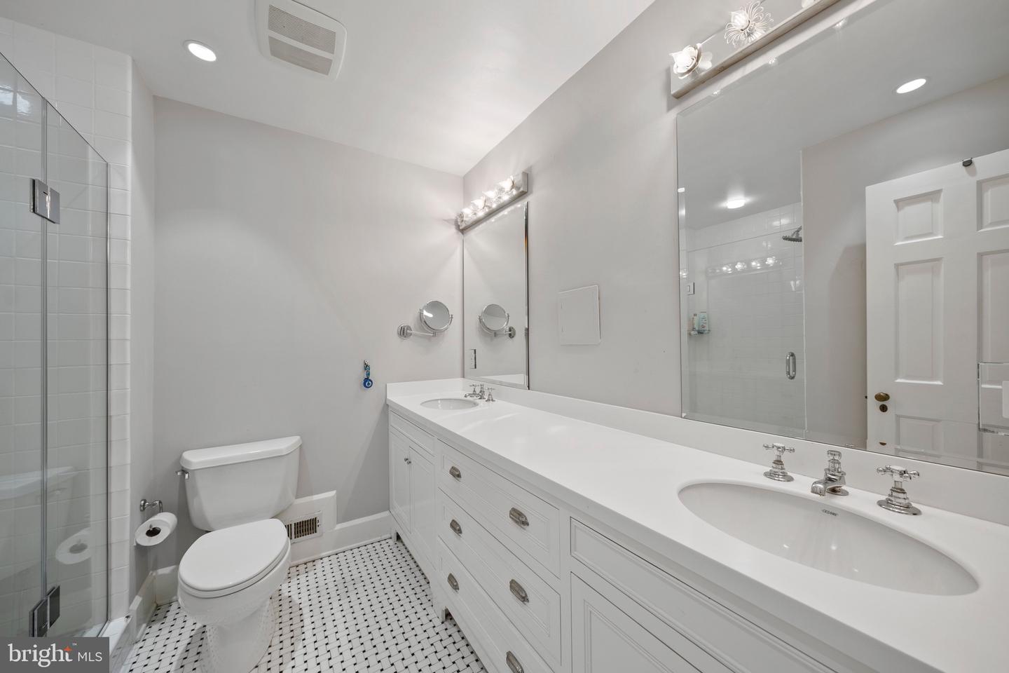 5181 WATSON ST NW, WASHINGTON, District Of Columbia 20016, 6 Bedrooms Bedrooms, ,7 BathroomsBathrooms,Residential,For sale,5181 WATSON ST NW,DCDC2199520 MLS # DCDC2199520
