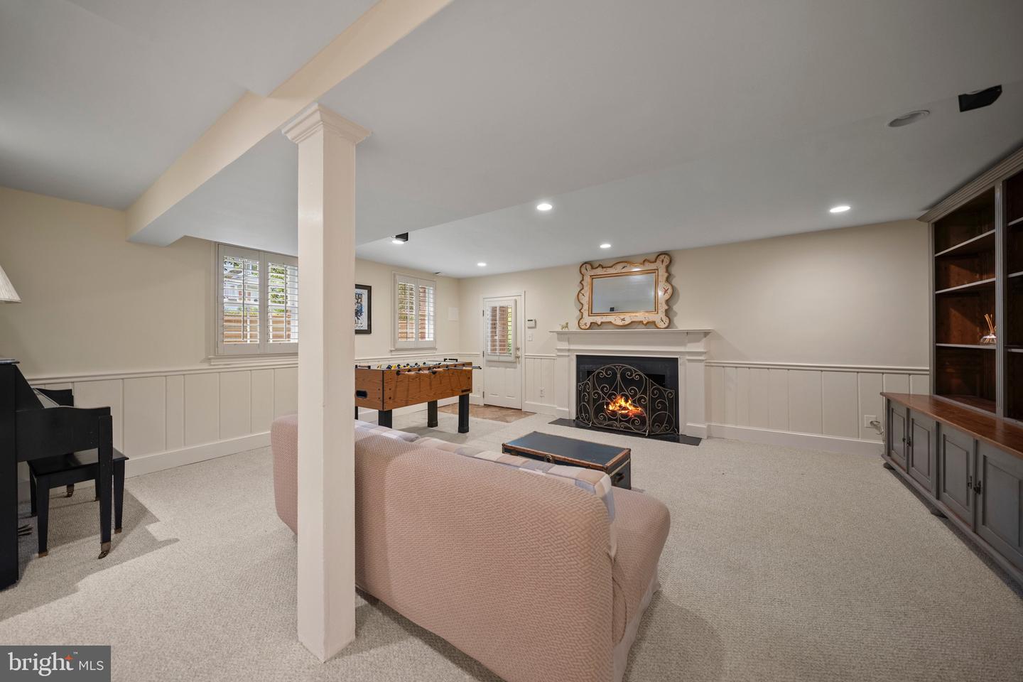 5181 WATSON ST NW, WASHINGTON, District Of Columbia 20016, 6 Bedrooms Bedrooms, ,7 BathroomsBathrooms,Residential,For sale,5181 WATSON ST NW,DCDC2199520 MLS # DCDC2199520