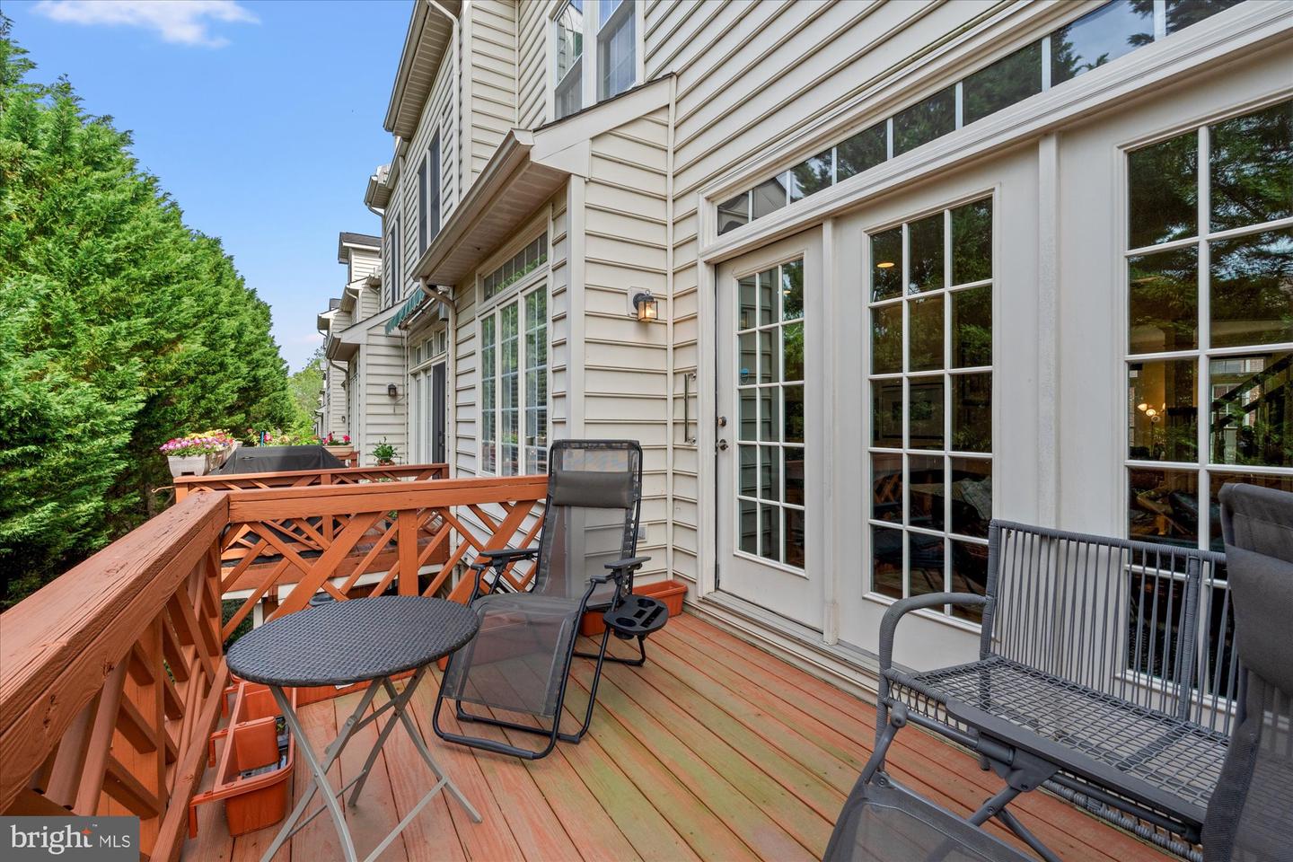 721 HAWKINS WAY, ALEXANDRIA, Virginia 22314, 3 Bedrooms Bedrooms, ,3 BathroomsBathrooms,Residential,For sale,721 HAWKINS WAY,VAAX2045114 MLS # VAAX2045114