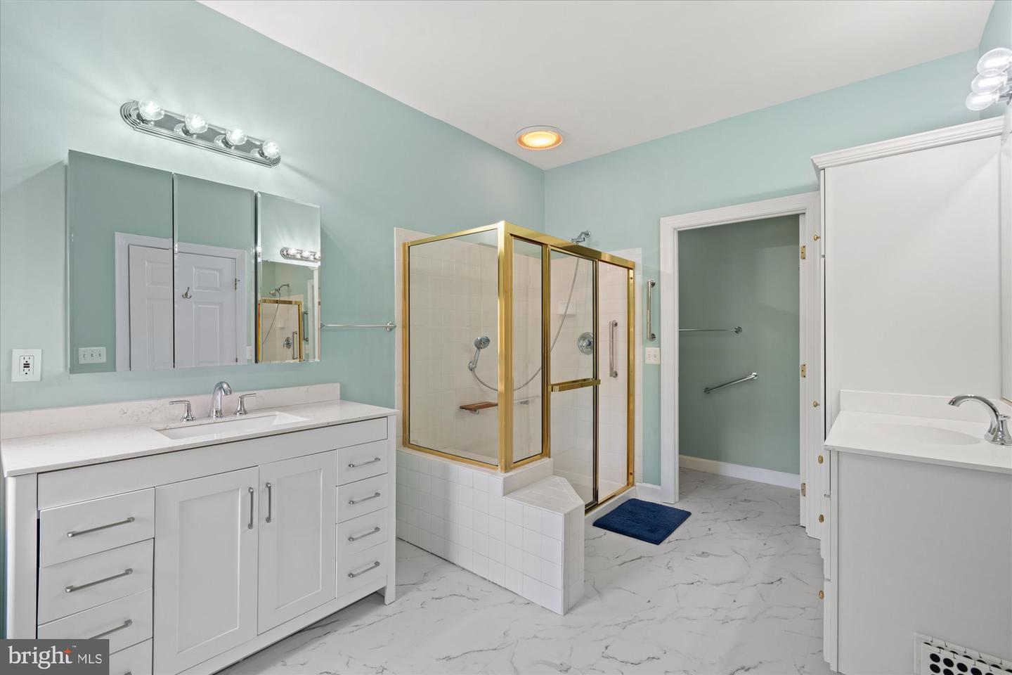 721 HAWKINS WAY, ALEXANDRIA, Virginia 22314, 3 Bedrooms Bedrooms, ,3 BathroomsBathrooms,Residential,For sale,721 HAWKINS WAY,VAAX2045114 MLS # VAAX2045114