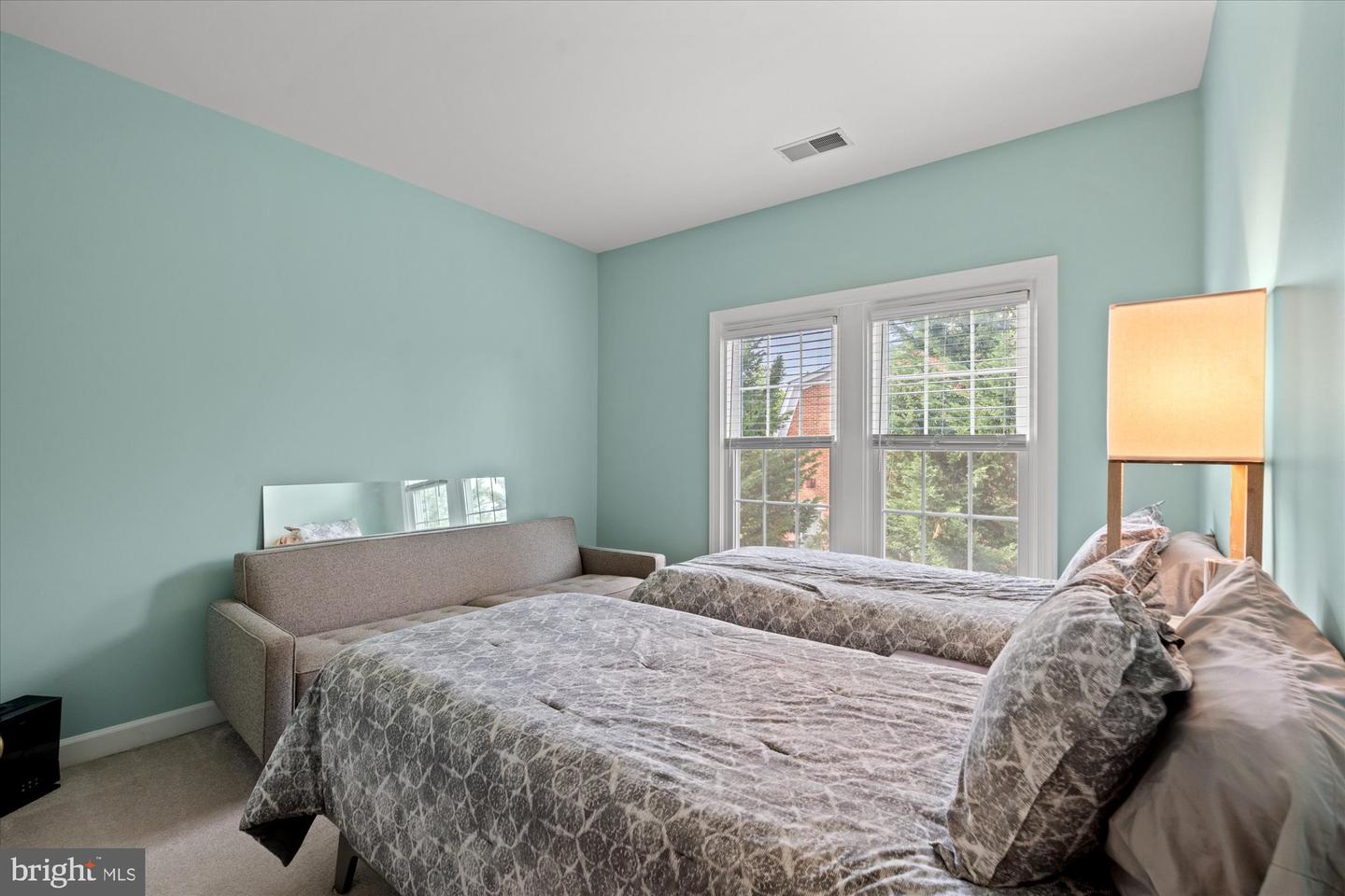 721 HAWKINS WAY, ALEXANDRIA, Virginia 22314, 3 Bedrooms Bedrooms, ,3 BathroomsBathrooms,Residential,For sale,721 HAWKINS WAY,VAAX2045114 MLS # VAAX2045114