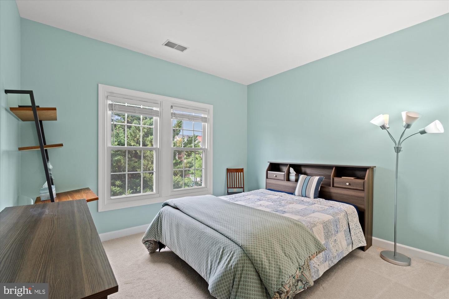 721 HAWKINS WAY, ALEXANDRIA, Virginia 22314, 3 Bedrooms Bedrooms, ,3 BathroomsBathrooms,Residential,For sale,721 HAWKINS WAY,VAAX2045114 MLS # VAAX2045114
