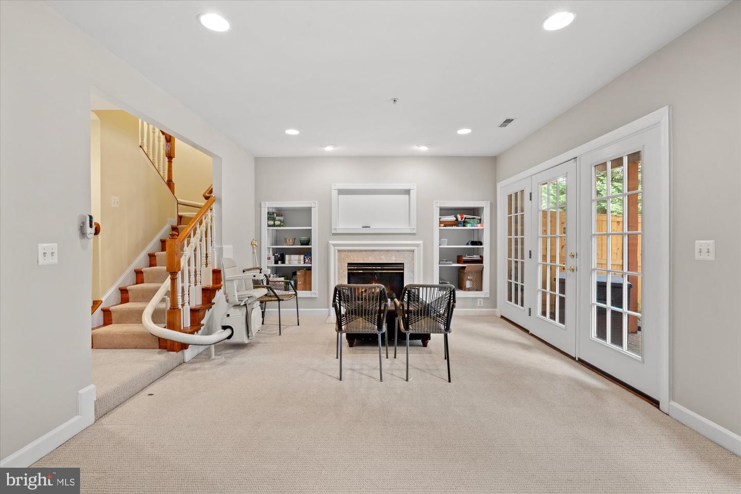 721 HAWKINS WAY, ALEXANDRIA, Virginia 22314, 3 Bedrooms Bedrooms, ,3 BathroomsBathrooms,Residential,For sale,721 HAWKINS WAY,VAAX2045114 MLS # VAAX2045114