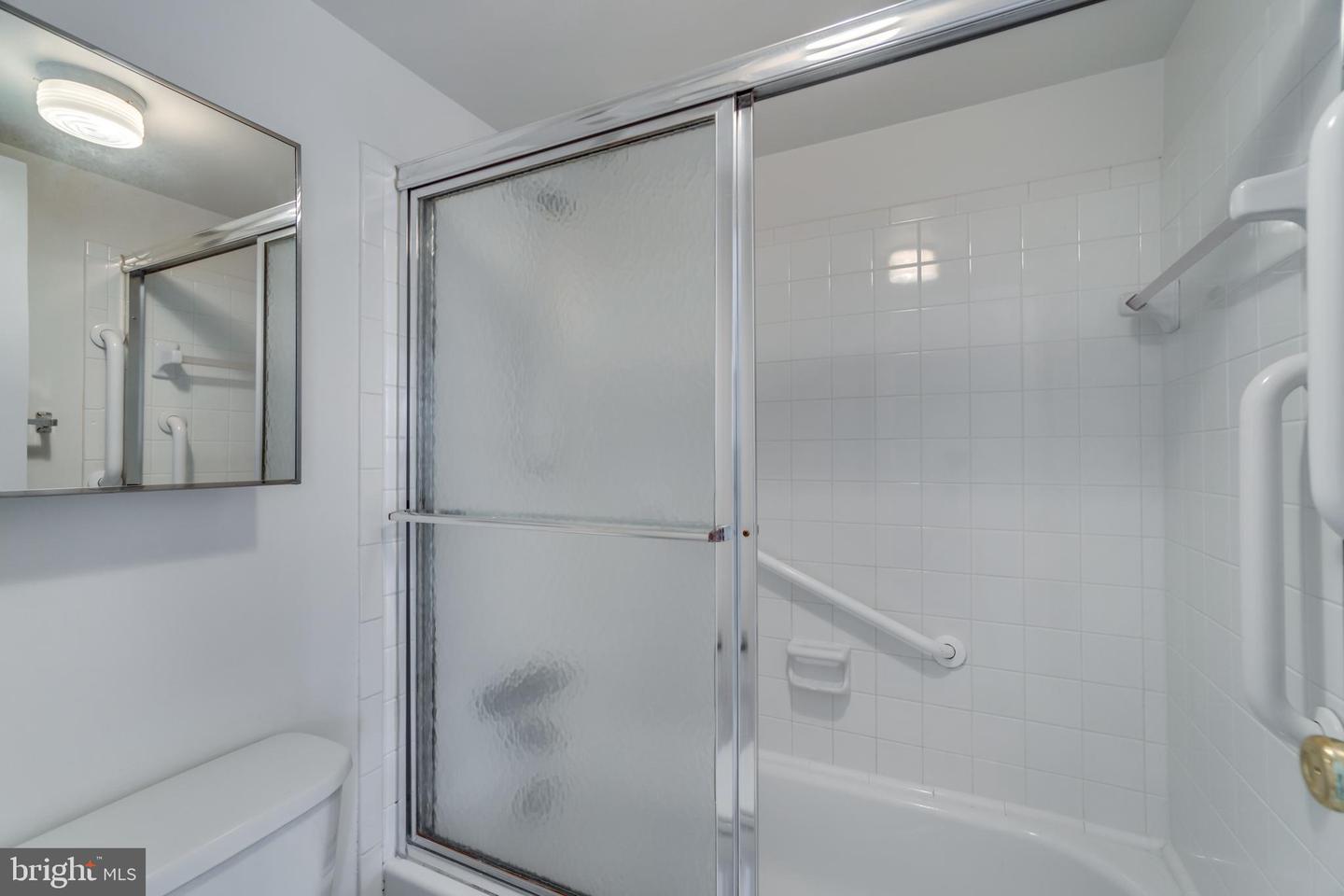 10300 BUSHMAN DR #209, OAKTON, Virginia 22124, 3 Bedrooms Bedrooms, ,2 BathroomsBathrooms,Residential,For sale,10300 BUSHMAN DR #209,VAFX2239370 MLS # VAFX2239370