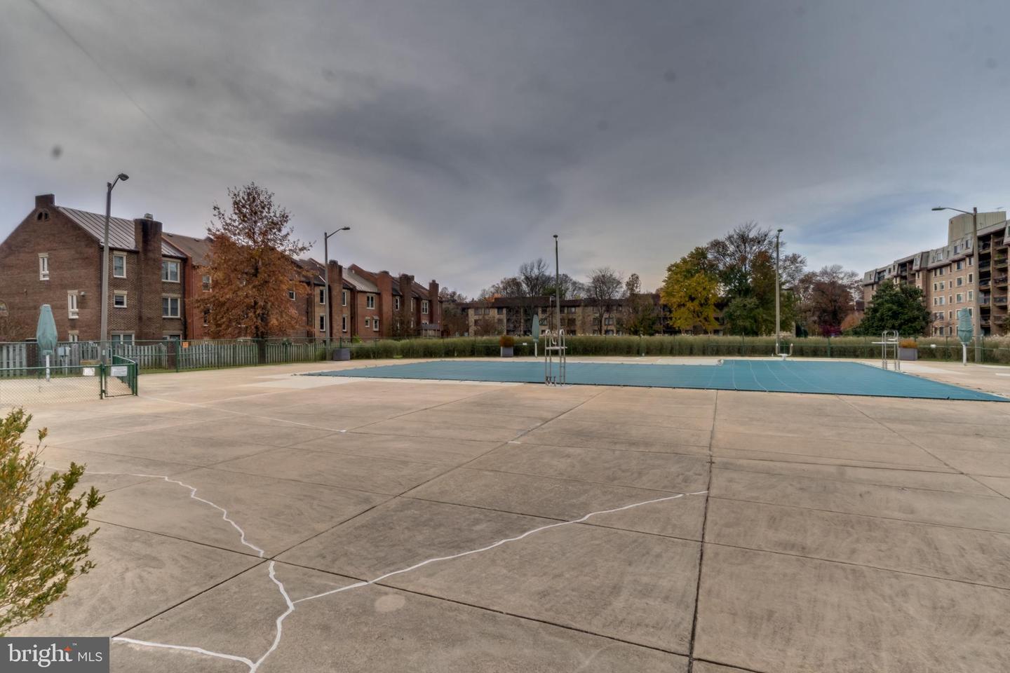 10300 BUSHMAN DR #209, OAKTON, Virginia 22124, 3 Bedrooms Bedrooms, ,2 BathroomsBathrooms,Residential,For sale,10300 BUSHMAN DR #209,VAFX2239370 MLS # VAFX2239370
