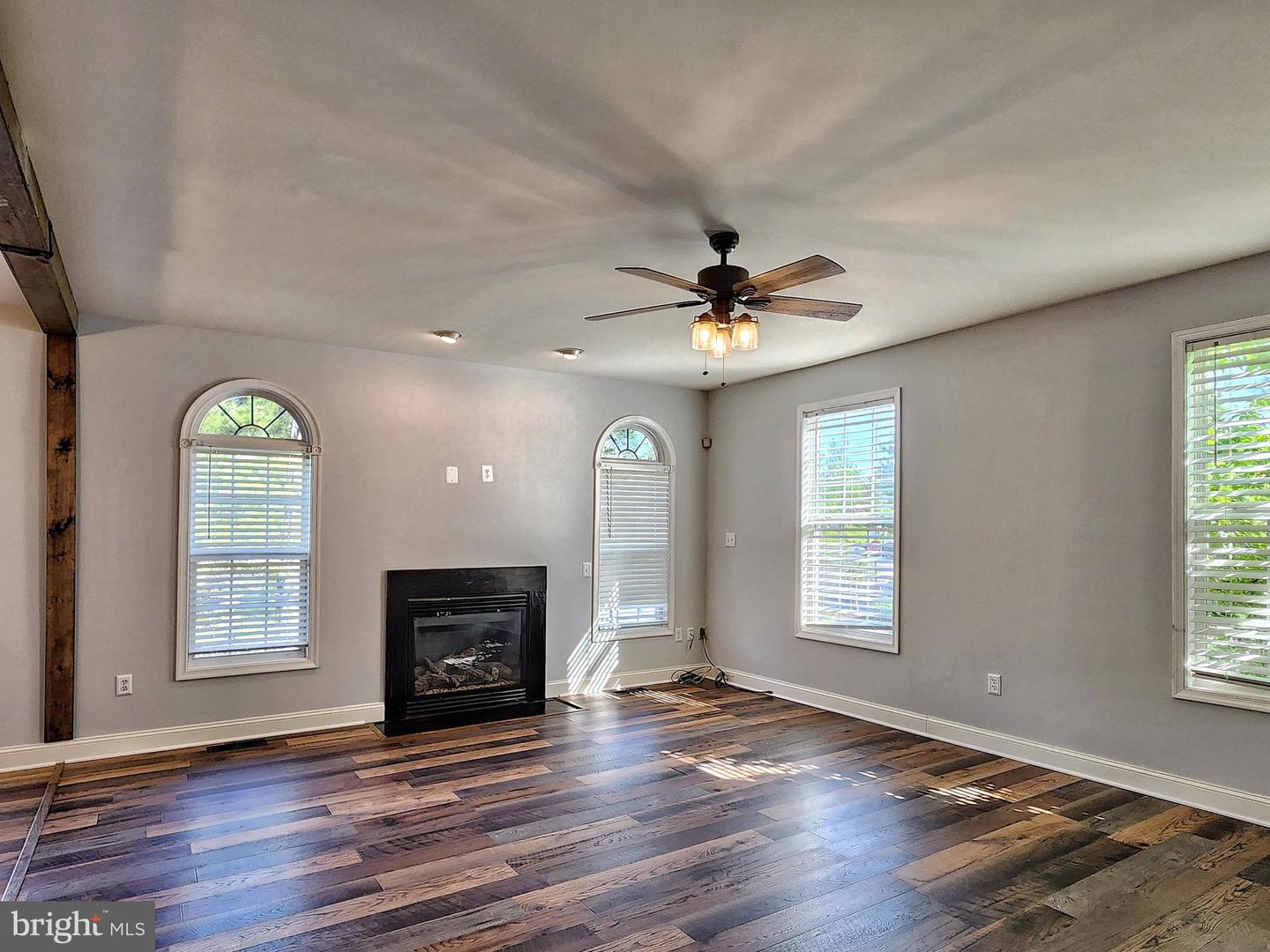 74 SANCTUARY LN, STAFFORD, Virginia 22554, 5 Bedrooms Bedrooms, ,4 BathroomsBathrooms,Residential,For sale,74 SANCTUARY LN,VAST2038618 MLS # VAST2038618