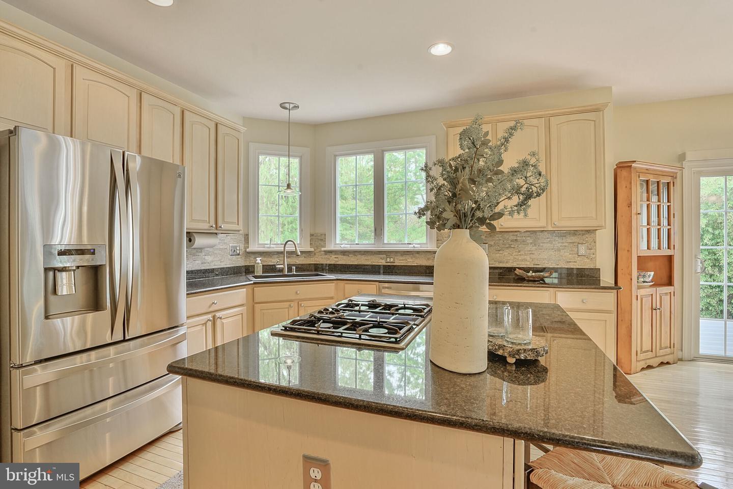 7605 BELMONT LANDING RD, LORTON, Virginia 22079, 4 Bedrooms Bedrooms, ,4 BathroomsBathrooms,Residential,For sale,7605 BELMONT LANDING RD,VAFX2239408 MLS # VAFX2239408