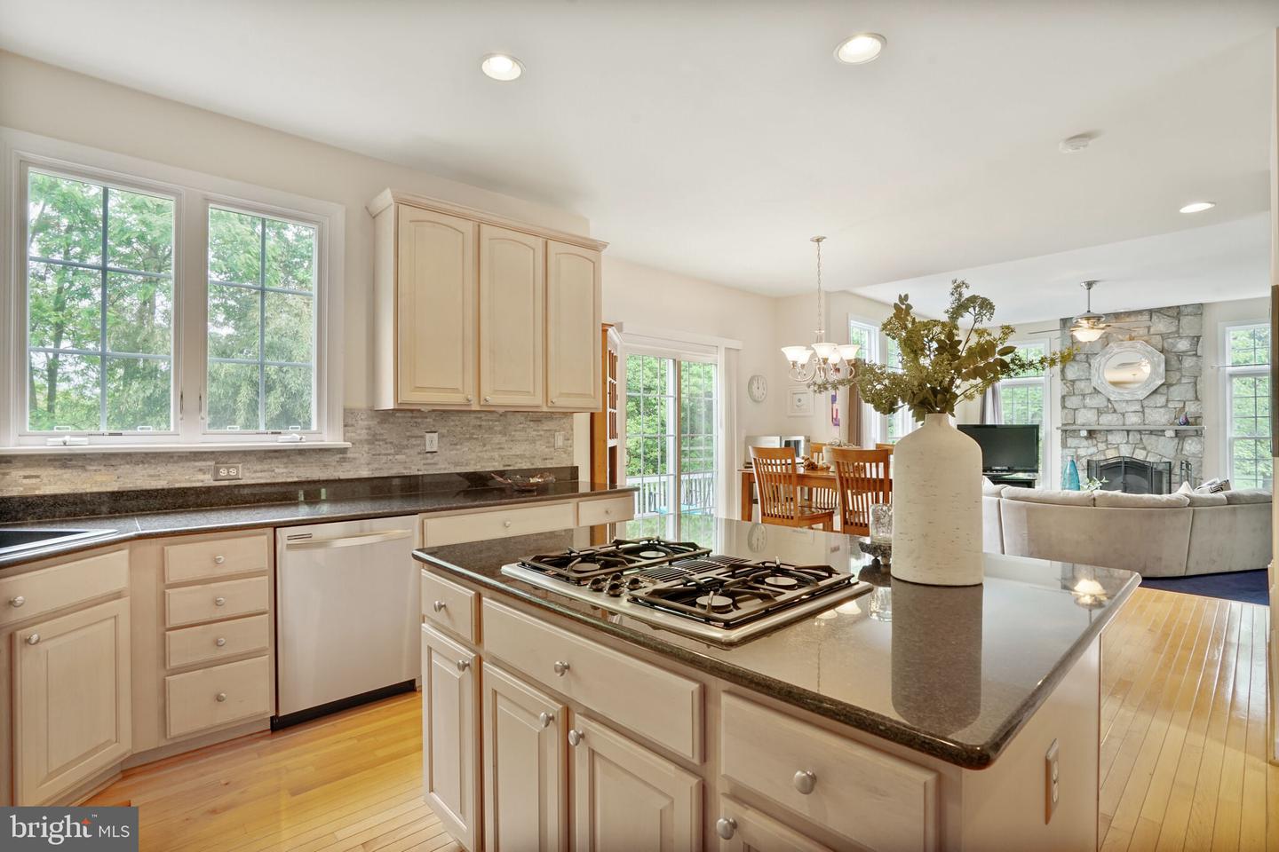 7605 BELMONT LANDING RD, LORTON, Virginia 22079, 4 Bedrooms Bedrooms, ,4 BathroomsBathrooms,Residential,For sale,7605 BELMONT LANDING RD,VAFX2239408 MLS # VAFX2239408