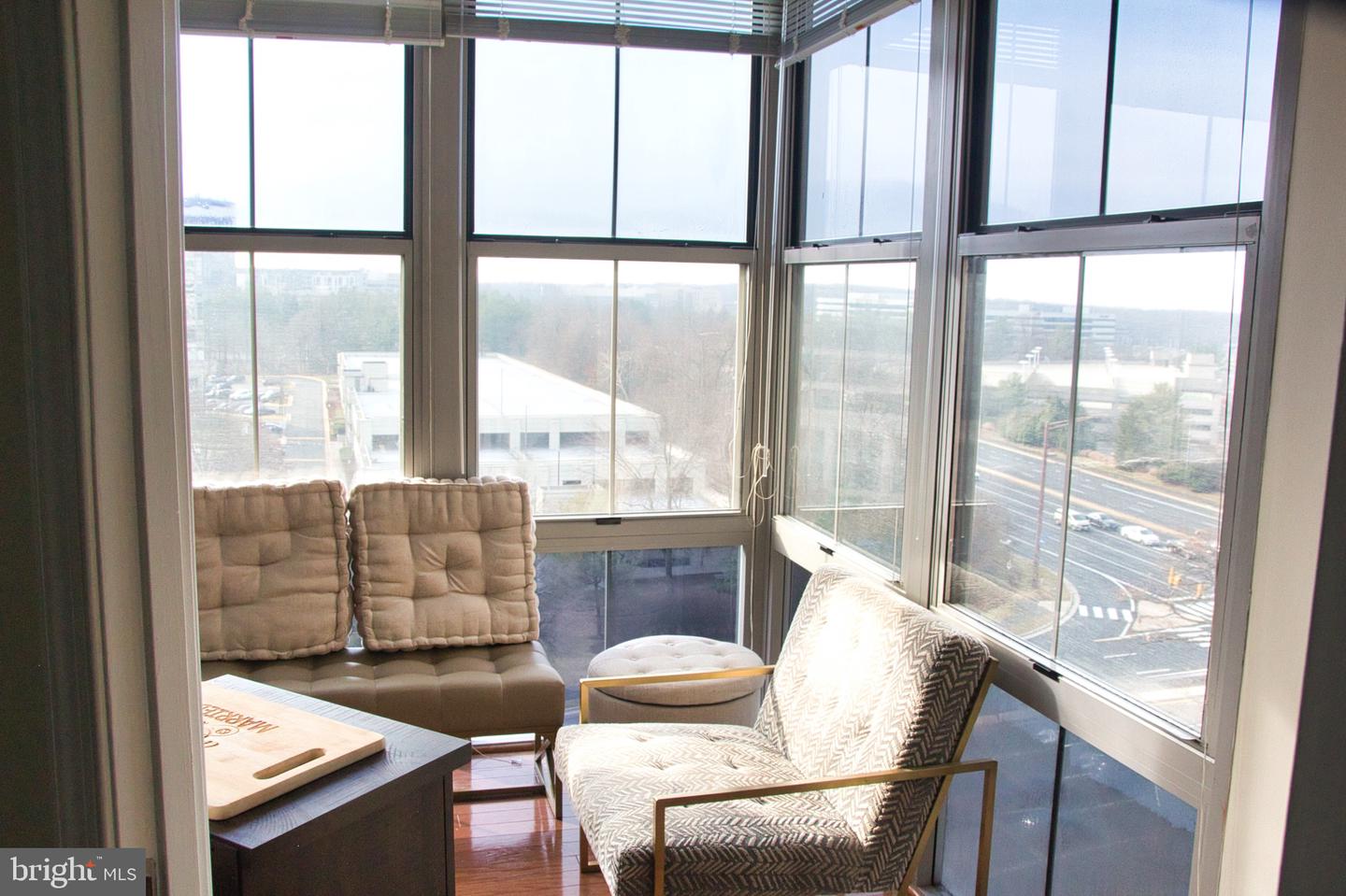 11800 SUNSET HILLS RD #1117, RESTON, Virginia 20190, 2 Bedrooms Bedrooms, 7 Rooms Rooms,2 BathroomsBathrooms,Residential,For sale,11800 SUNSET HILLS RD #1117,VAFX2239432 MLS # VAFX2239432