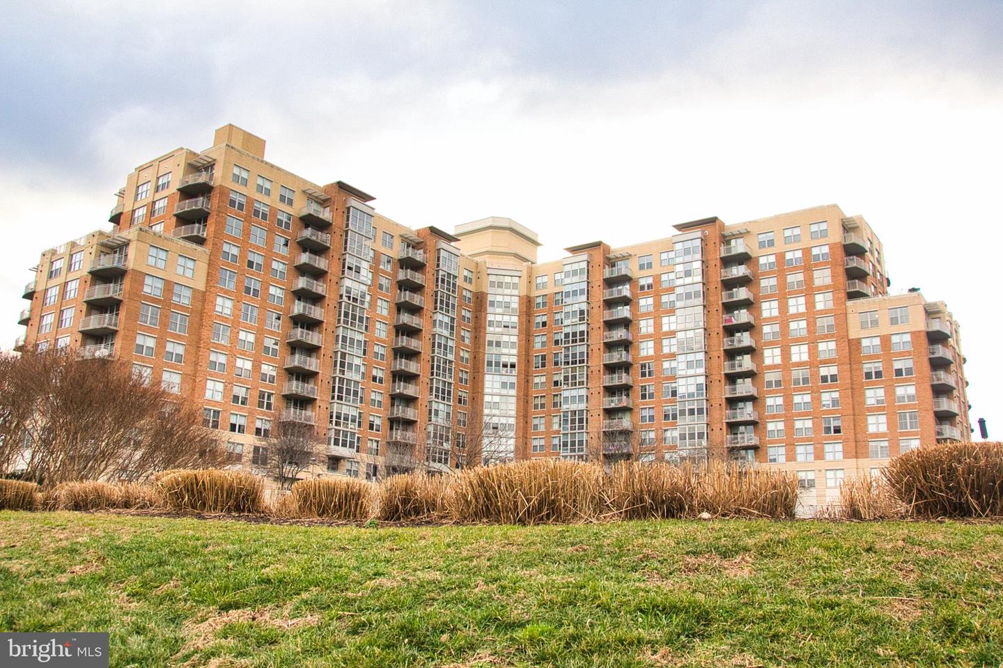 11800 SUNSET HILLS RD #1117, RESTON, Virginia 20190, 2 Bedrooms Bedrooms, 7 Rooms Rooms,2 BathroomsBathrooms,Residential,For sale,11800 SUNSET HILLS RD #1117,VAFX2239432 MLS # VAFX2239432