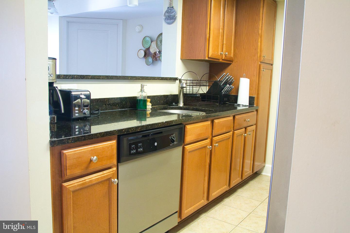 11800 SUNSET HILLS RD #1117, RESTON, Virginia 20190, 2 Bedrooms Bedrooms, 7 Rooms Rooms,2 BathroomsBathrooms,Residential,For sale,11800 SUNSET HILLS RD #1117,VAFX2239432 MLS # VAFX2239432