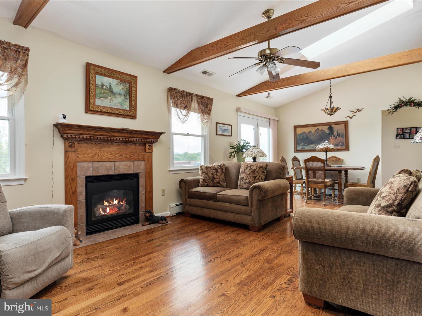 464 BACK RD, EDINBURG, Virginia 22824, 4 Bedrooms Bedrooms, ,2 BathroomsBathrooms,Residential,For sale,464 BACK RD,VASH2011398 MLS # VASH2011398