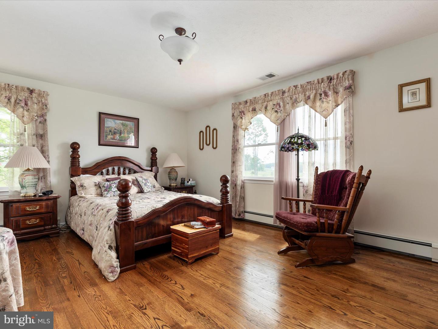 464 BACK RD, EDINBURG, Virginia 22824, 4 Bedrooms Bedrooms, ,2 BathroomsBathrooms,Residential,For sale,464 BACK RD,VASH2011398 MLS # VASH2011398