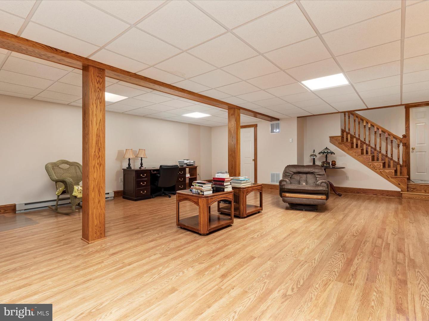 464 BACK RD, EDINBURG, Virginia 22824, 4 Bedrooms Bedrooms, ,2 BathroomsBathrooms,Residential,For sale,464 BACK RD,VASH2011398 MLS # VASH2011398