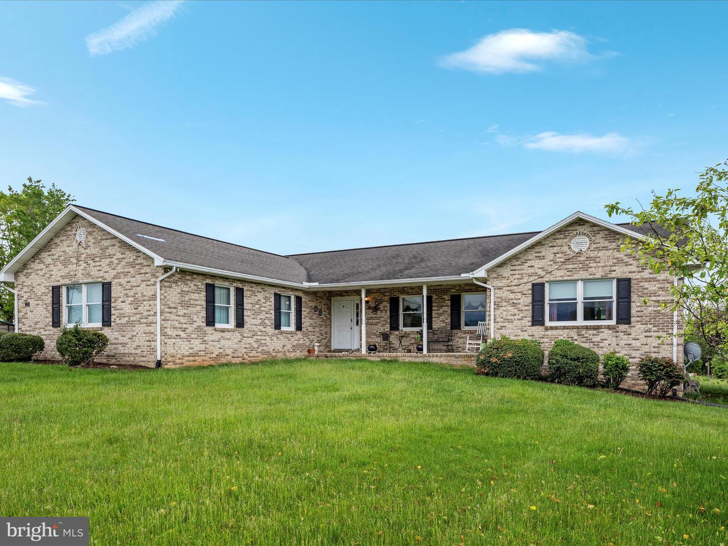 464 BACK RD, EDINBURG, Virginia 22824, 4 Bedrooms Bedrooms, ,2 BathroomsBathrooms,Residential,For sale,464 BACK RD,VASH2011398 MLS # VASH2011398