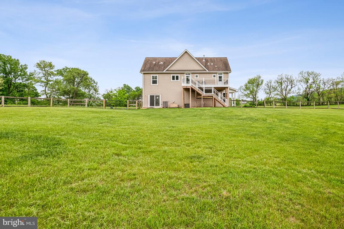 14607 SUMMIT VIEW LN, HILLSBORO, Virginia 20132, 2 Bedrooms Bedrooms, ,2 BathroomsBathrooms,Residential,For sale,14607 SUMMIT VIEW LN,VALO2095944 MLS # VALO2095944