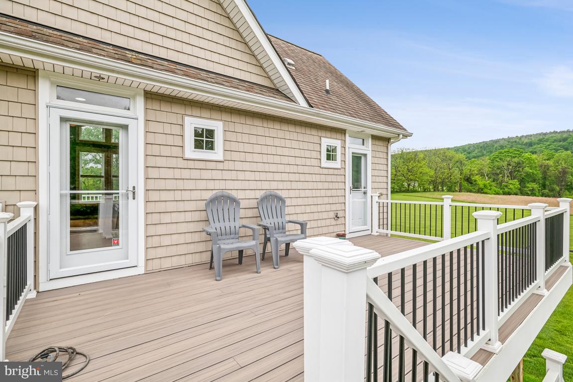 14607 SUMMIT VIEW LN, HILLSBORO, Virginia 20132, 2 Bedrooms Bedrooms, ,2 BathroomsBathrooms,Residential,For sale,14607 SUMMIT VIEW LN,VALO2095944 MLS # VALO2095944