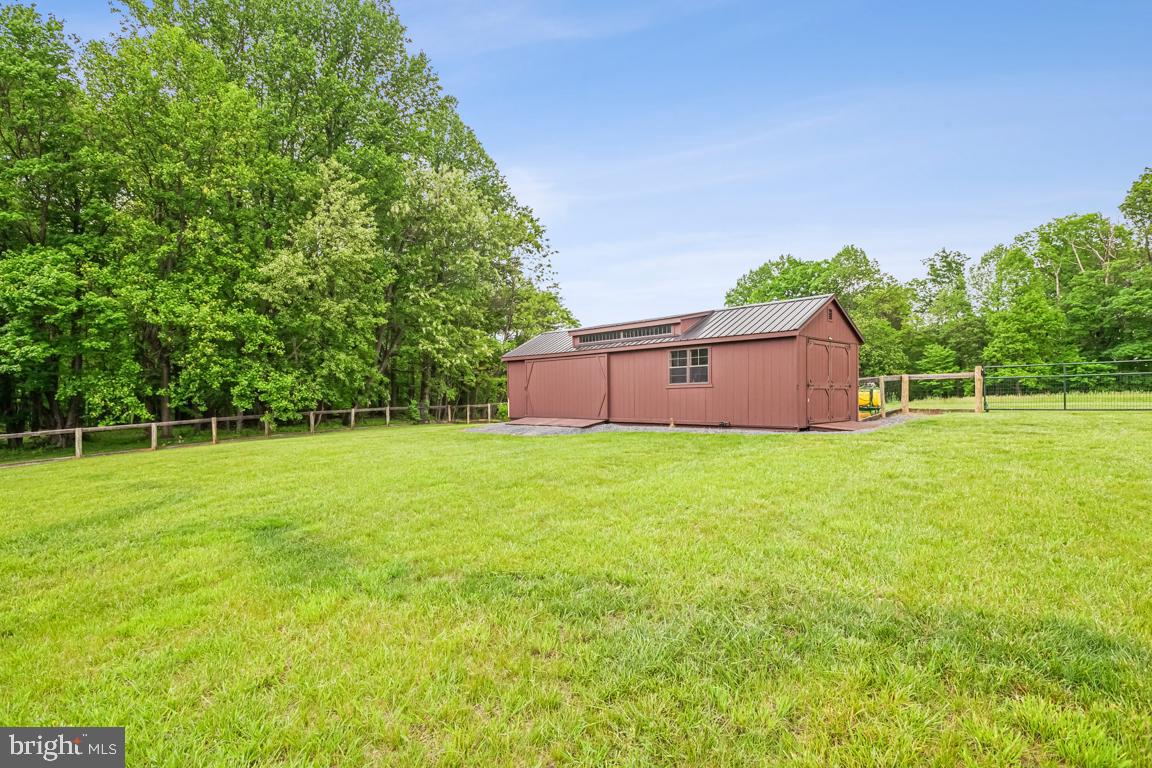 14607 SUMMIT VIEW LN, HILLSBORO, Virginia 20132, 2 Bedrooms Bedrooms, ,2 BathroomsBathrooms,Residential,For sale,14607 SUMMIT VIEW LN,VALO2095944 MLS # VALO2095944