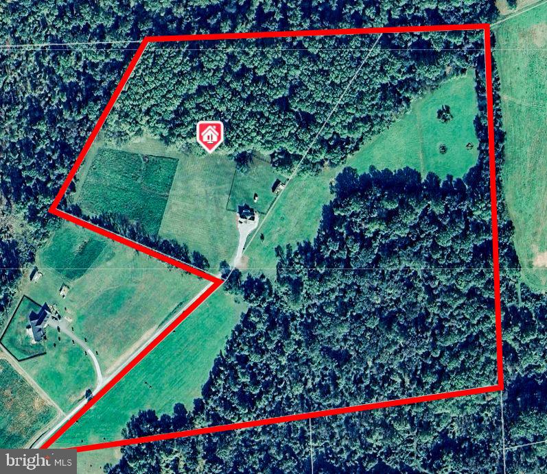 14607 SUMMIT VIEW LN, HILLSBORO, Virginia 20132, 2 Bedrooms Bedrooms, ,2 BathroomsBathrooms,Residential,For sale,14607 SUMMIT VIEW LN,VALO2095944 MLS # VALO2095944