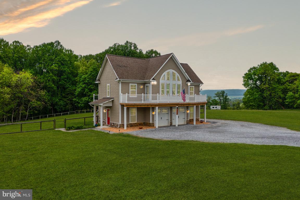 14607 SUMMIT VIEW LN, HILLSBORO, Virginia 20132, 2 Bedrooms Bedrooms, ,2 BathroomsBathrooms,Residential,For sale,14607 SUMMIT VIEW LN,VALO2095944 MLS # VALO2095944