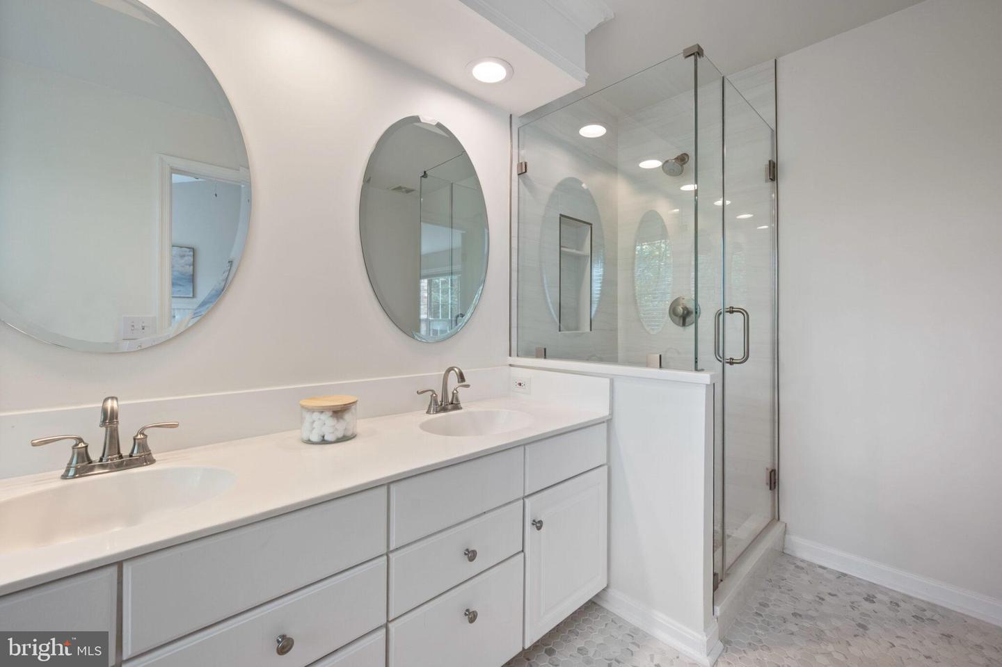 45 ARELL CT, ALEXANDRIA, Virginia 22304, 3 Bedrooms Bedrooms, ,3 BathroomsBathrooms,Residential,For sale,45 ARELL CT,VAAX2045140 MLS # VAAX2045140