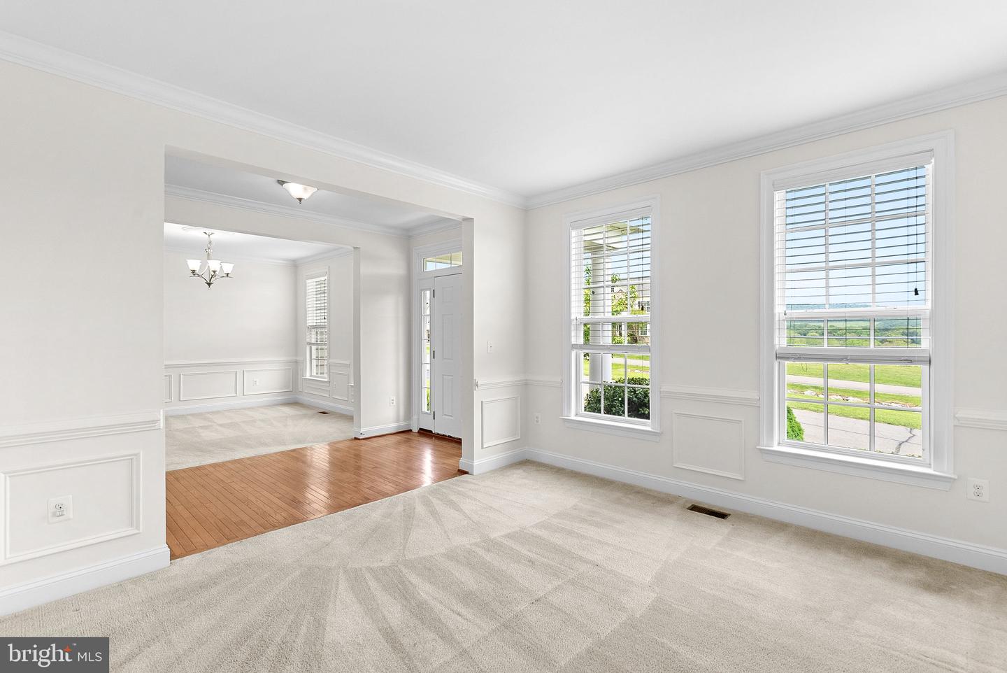 14211 SARATOGA PARK DR, HILLSBORO, Virginia 20132, 4 Bedrooms Bedrooms, ,3 BathroomsBathrooms,Residential,For sale,14211 SARATOGA PARK DR,VALO2095970 MLS # VALO2095970