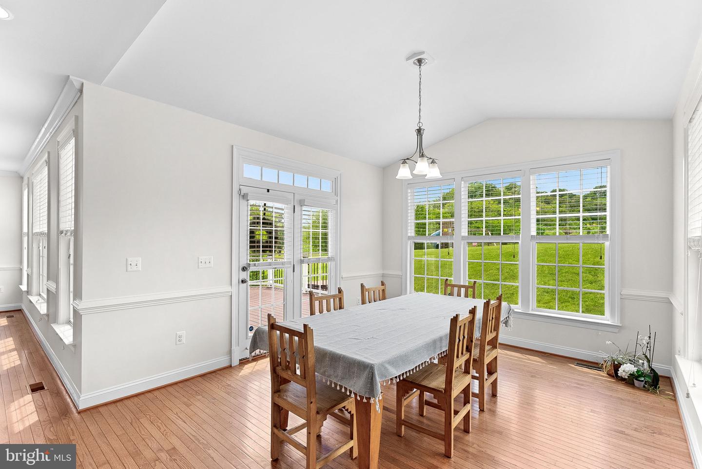 14211 SARATOGA PARK DR, HILLSBORO, Virginia 20132, 4 Bedrooms Bedrooms, ,3 BathroomsBathrooms,Residential,For sale,14211 SARATOGA PARK DR,VALO2095970 MLS # VALO2095970