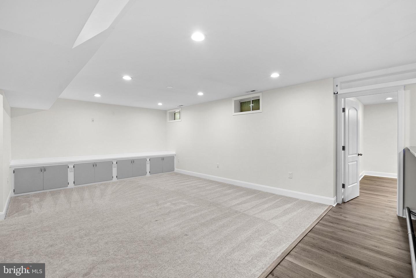 14211 SARATOGA PARK DR, HILLSBORO, Virginia 20132, 4 Bedrooms Bedrooms, ,3 BathroomsBathrooms,Residential,For sale,14211 SARATOGA PARK DR,VALO2095970 MLS # VALO2095970