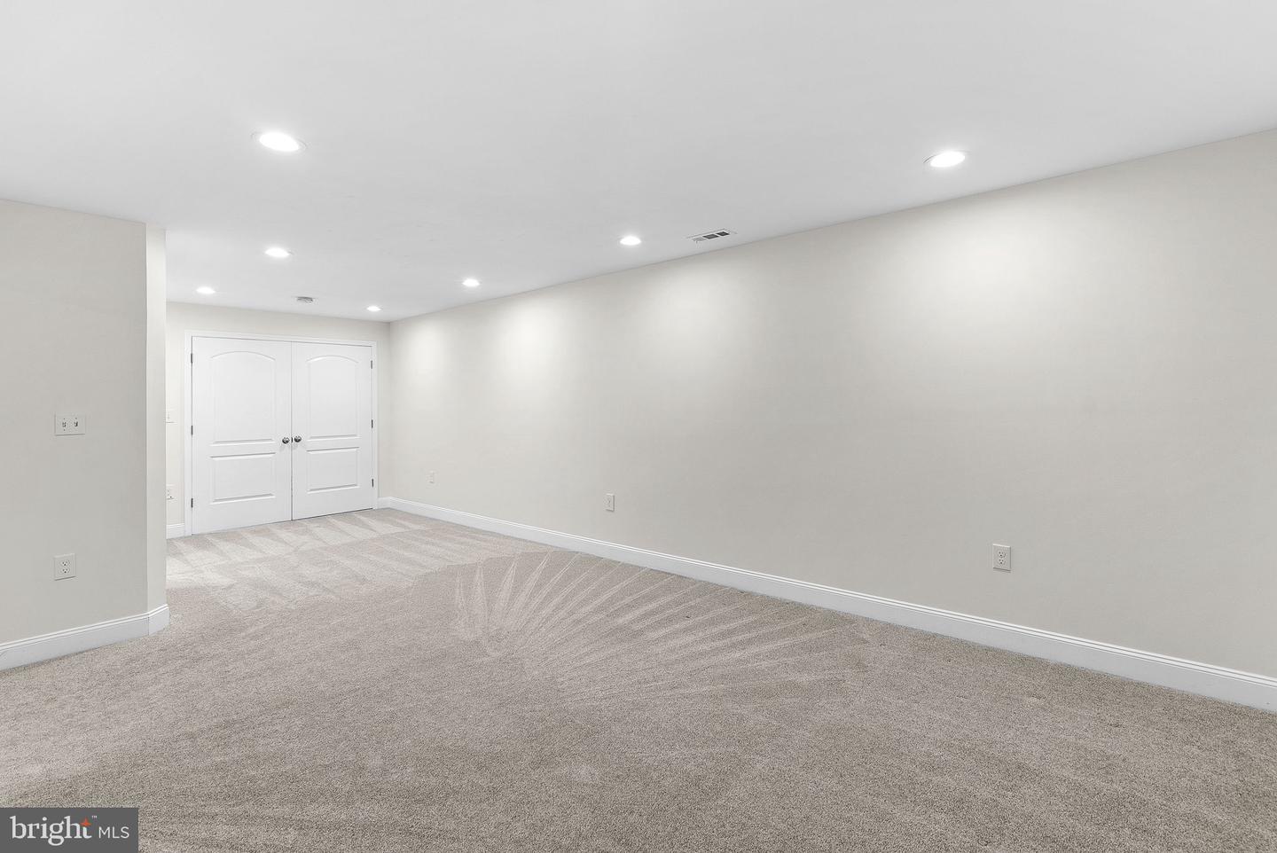 14211 SARATOGA PARK DR, HILLSBORO, Virginia 20132, 4 Bedrooms Bedrooms, ,3 BathroomsBathrooms,Residential,For sale,14211 SARATOGA PARK DR,VALO2095970 MLS # VALO2095970