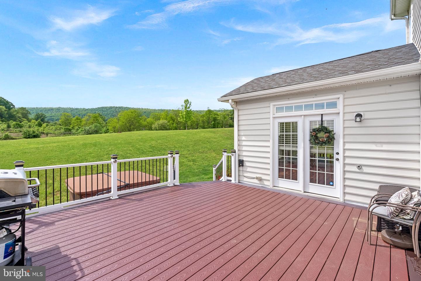 14211 SARATOGA PARK DR, HILLSBORO, Virginia 20132, 4 Bedrooms Bedrooms, ,3 BathroomsBathrooms,Residential,For sale,14211 SARATOGA PARK DR,VALO2095970 MLS # VALO2095970