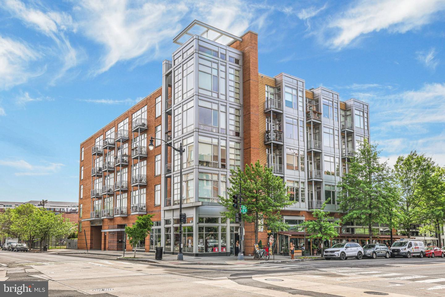 1390 V ST NW #403, WASHINGTON, District Of Columbia 20009, 1 Bedroom Bedrooms, ,1 BathroomBathrooms,Residential,For sale,1390 V ST NW #403,DCDC2199752 MLS # DCDC2199752