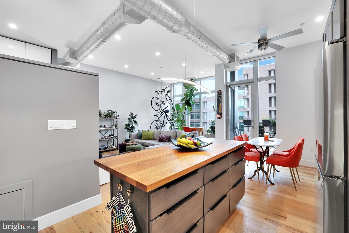1390 V ST NW #403, WASHINGTON, District Of Columbia 20009, 1 Bedroom Bedrooms, ,1 BathroomBathrooms,Residential,For sale,1390 V ST NW #403,DCDC2199752 MLS # DCDC2199752
