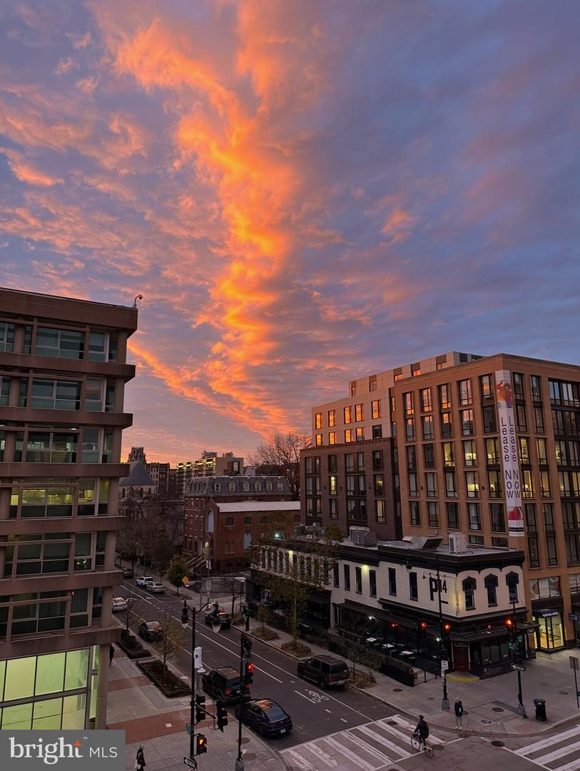 1390 V ST NW #403, WASHINGTON, District Of Columbia 20009, 1 Bedroom Bedrooms, ,1 BathroomBathrooms,Residential,For sale,1390 V ST NW #403,DCDC2199752 MLS # DCDC2199752
