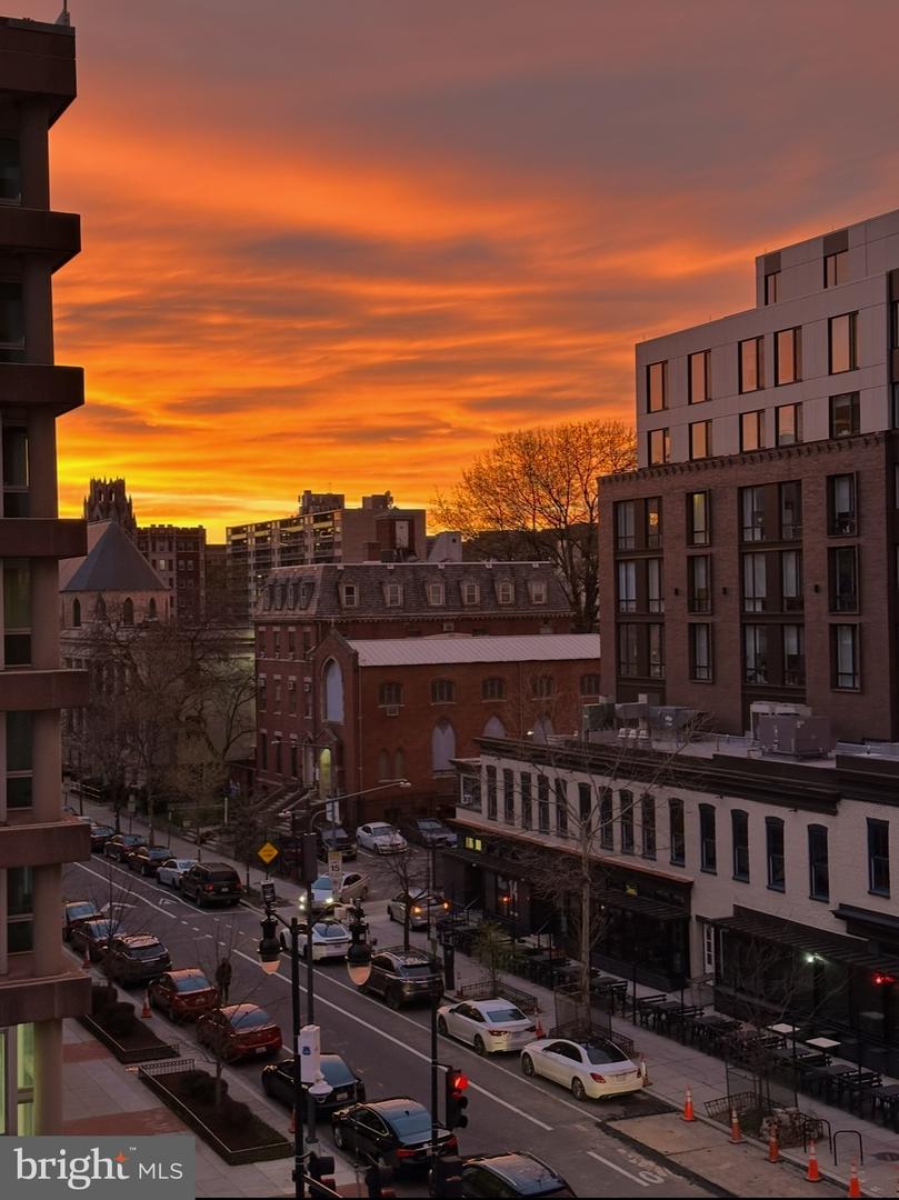 1390 V ST NW #403, WASHINGTON, District Of Columbia 20009, 1 Bedroom Bedrooms, ,1 BathroomBathrooms,Residential,For sale,1390 V ST NW #403,DCDC2199752 MLS # DCDC2199752