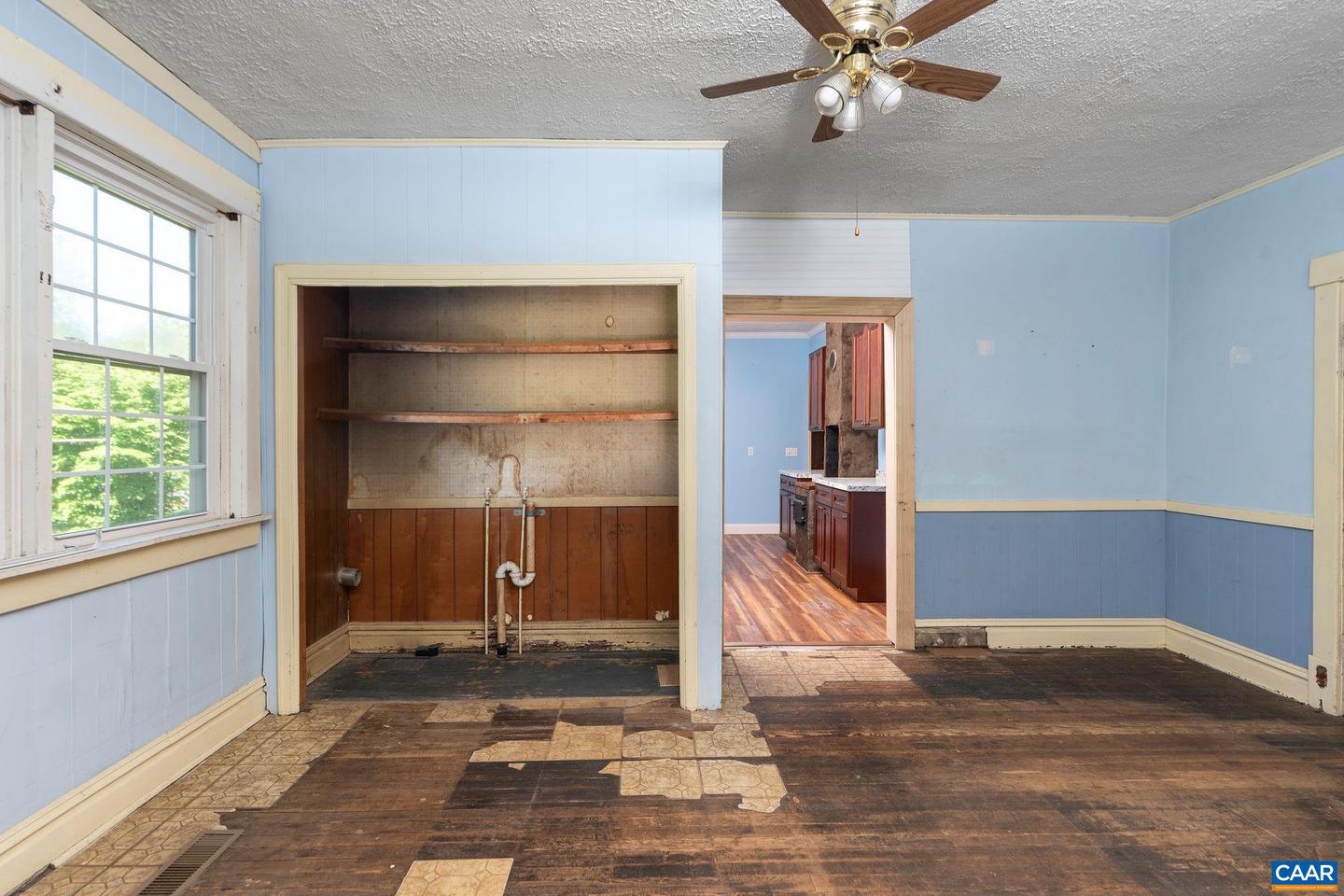 2851 COLD SPRINGS RD, GREENVILLE, Virginia 24440, 5 Bedrooms Bedrooms, ,3 BathroomsBathrooms,Residential,For sale,2851 COLD SPRINGS RD,664268 MLS # 664268