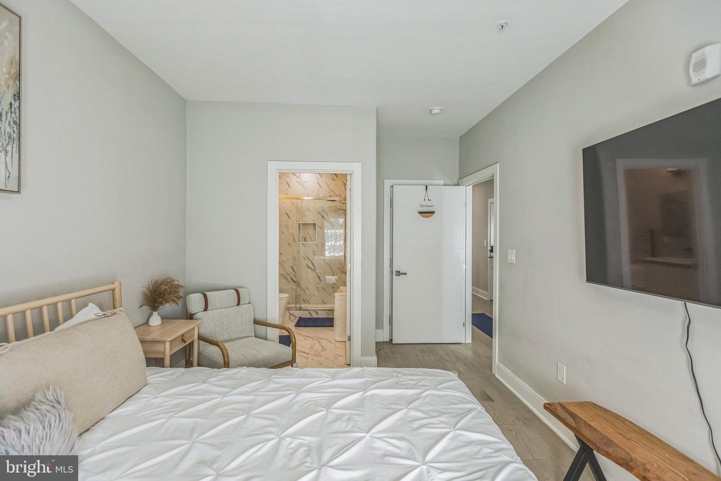 2812 GEORGIA AVE NW #6, WASHINGTON, District Of Columbia 20001, 2 Bedrooms Bedrooms, ,2 BathroomsBathrooms,Residential,For sale,2812 GEORGIA AVE NW #6,DCDC2199676 MLS # DCDC2199676