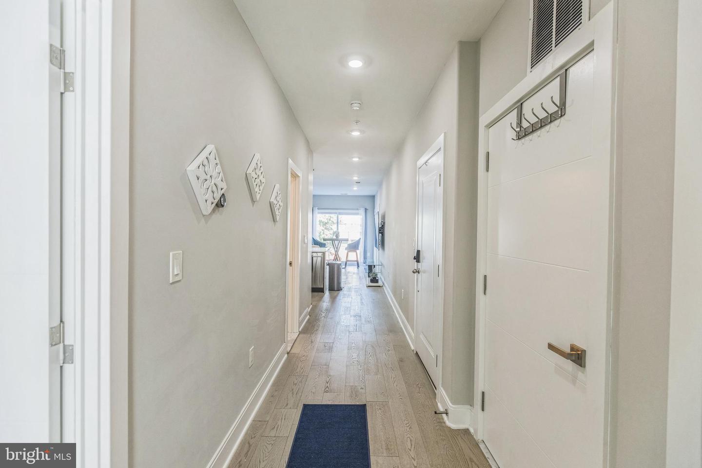 2812 GEORGIA AVE NW #6, WASHINGTON, District Of Columbia 20001, 2 Bedrooms Bedrooms, ,2 BathroomsBathrooms,Residential,For sale,2812 GEORGIA AVE NW #6,DCDC2199676 MLS # DCDC2199676