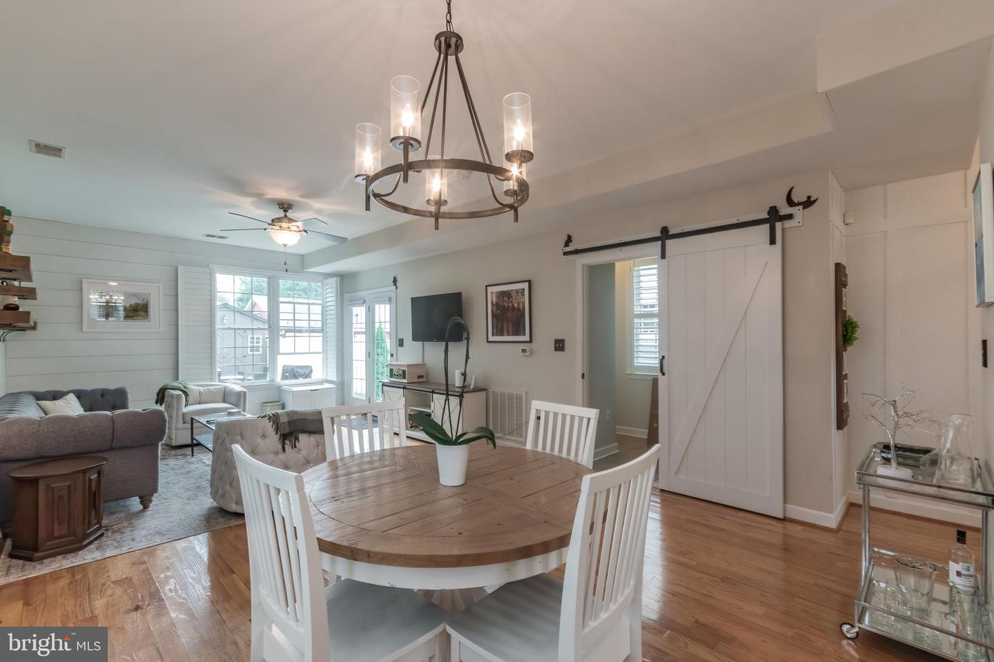 315 E PICCADILLY ST, WINCHESTER, Virginia 22601, 3 Bedrooms Bedrooms, ,2 BathroomsBathrooms,Residential,For sale,315 E PICCADILLY ST,VAWI2007648 MLS # VAWI2007648