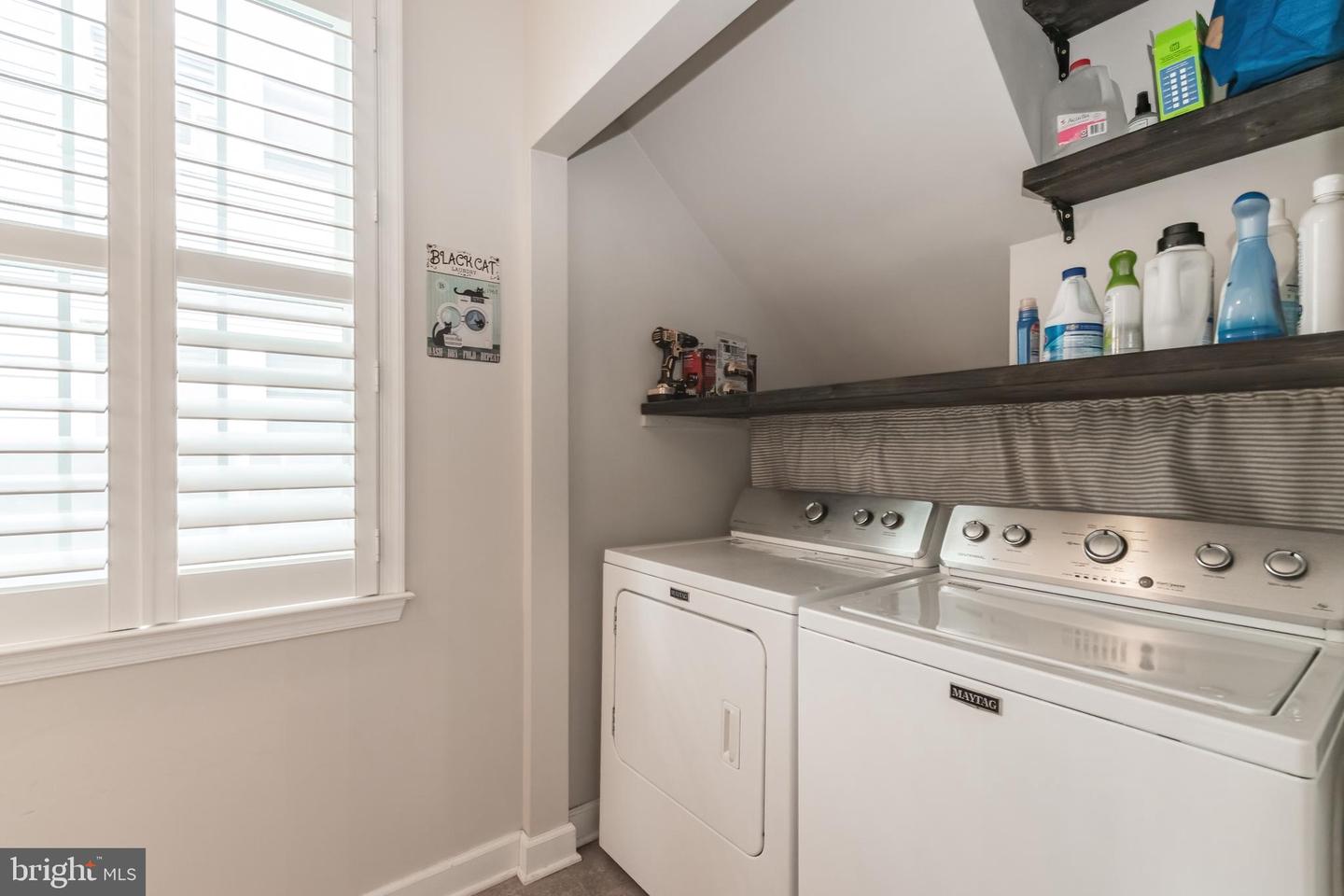 315 E PICCADILLY ST, WINCHESTER, Virginia 22601, 3 Bedrooms Bedrooms, ,2 BathroomsBathrooms,Residential,For sale,315 E PICCADILLY ST,VAWI2007648 MLS # VAWI2007648