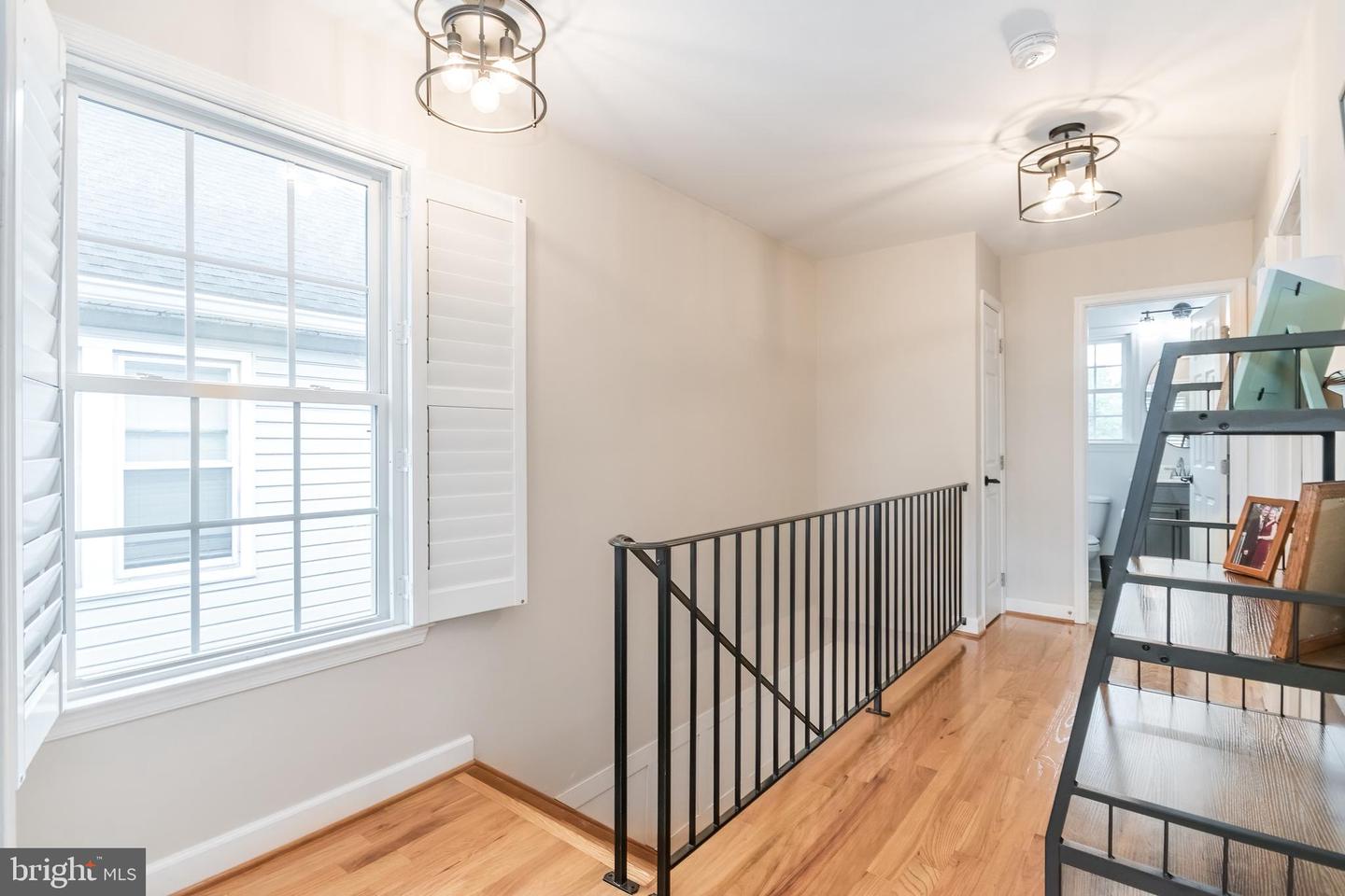 315 E PICCADILLY ST, WINCHESTER, Virginia 22601, 3 Bedrooms Bedrooms, ,2 BathroomsBathrooms,Residential,For sale,315 E PICCADILLY ST,VAWI2007648 MLS # VAWI2007648