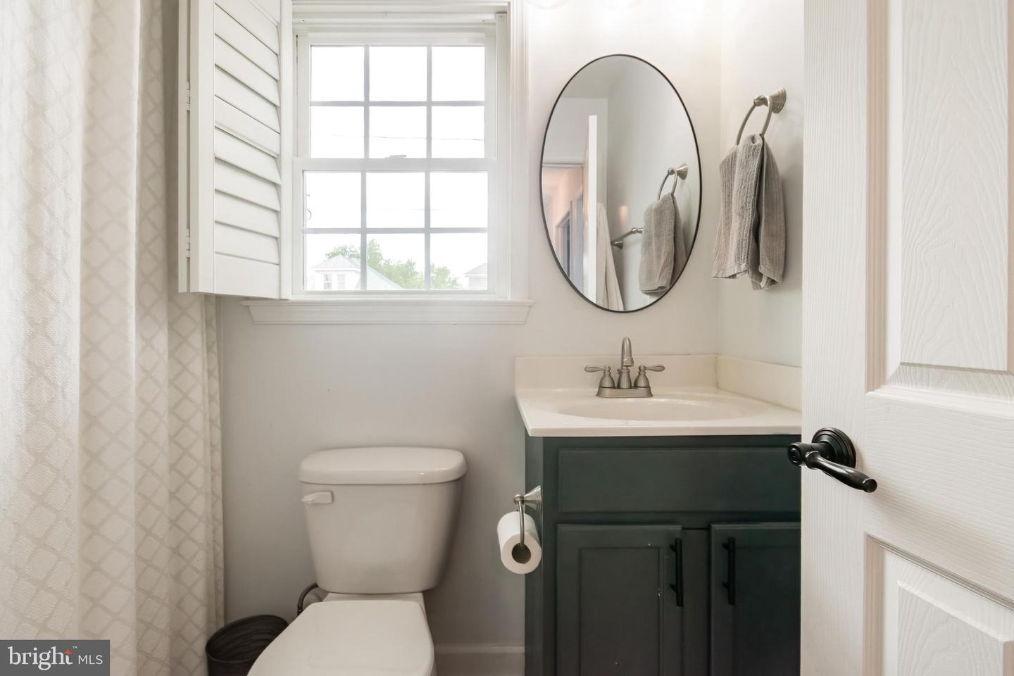 315 E PICCADILLY ST, WINCHESTER, Virginia 22601, 3 Bedrooms Bedrooms, ,2 BathroomsBathrooms,Residential,For sale,315 E PICCADILLY ST,VAWI2007648 MLS # VAWI2007648