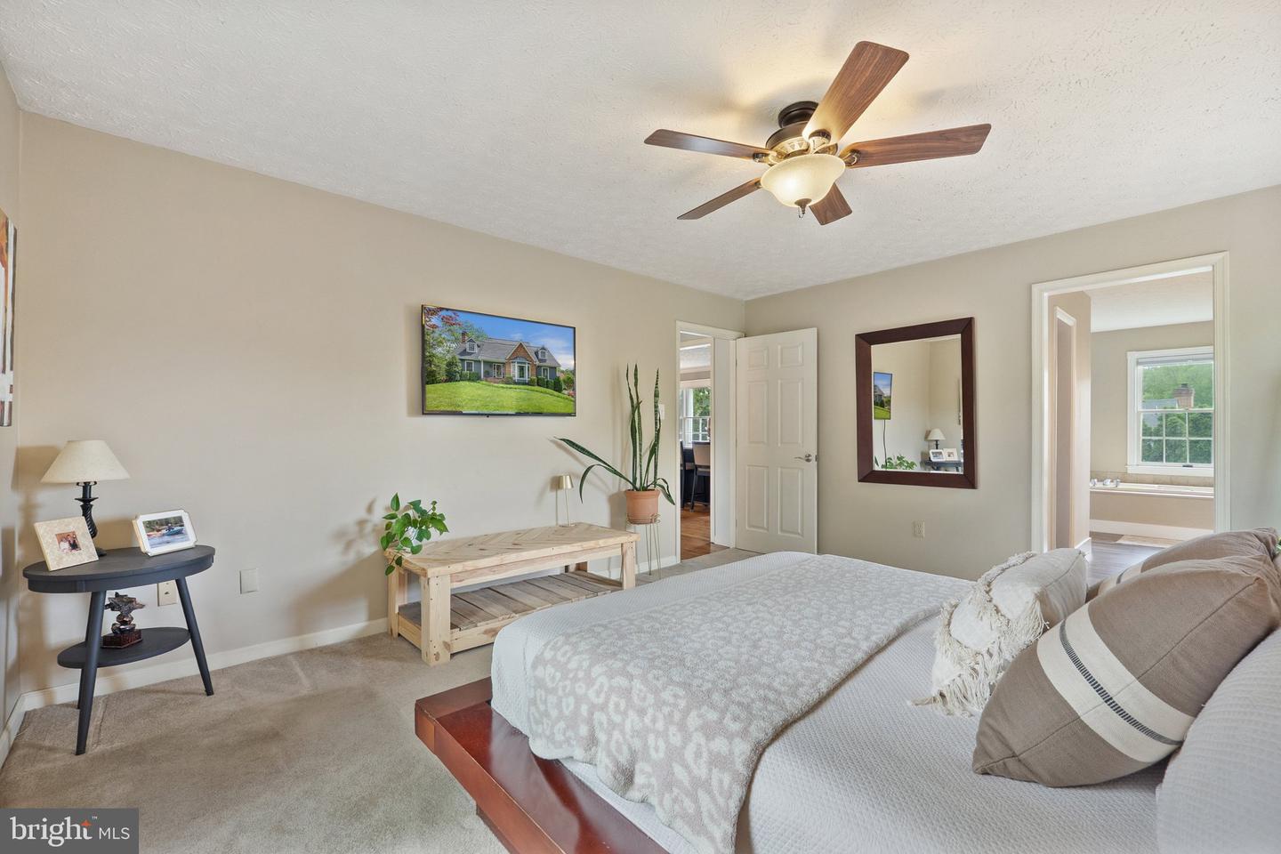 1532 DALTON PL, WINCHESTER, Virginia 22601, 5 Bedrooms Bedrooms, ,3 BathroomsBathrooms,Residential,For sale,1532 DALTON PL,VAWI2007650 MLS # VAWI2007650