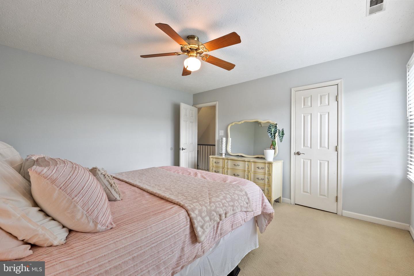 1532 DALTON PL, WINCHESTER, Virginia 22601, 5 Bedrooms Bedrooms, ,3 BathroomsBathrooms,Residential,For sale,1532 DALTON PL,VAWI2007650 MLS # VAWI2007650