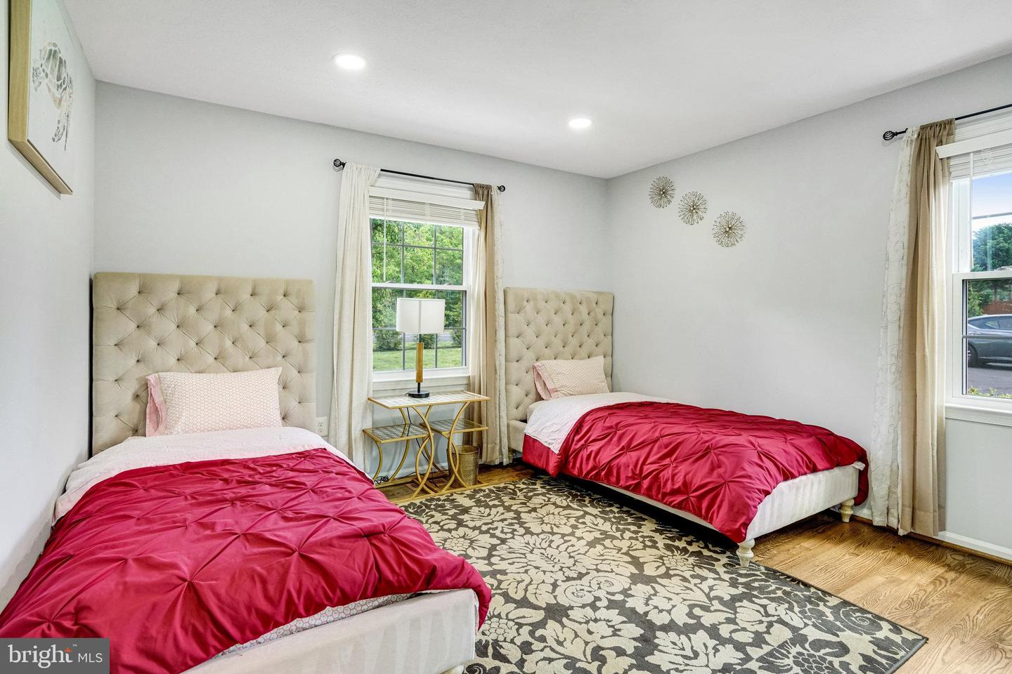 8116 ROLLING RD, SPRINGFIELD, Virginia 22153, 5 Bedrooms Bedrooms, ,3 BathroomsBathrooms,Residential,For sale,8116 ROLLING RD,VAFX2239610 MLS # VAFX2239610