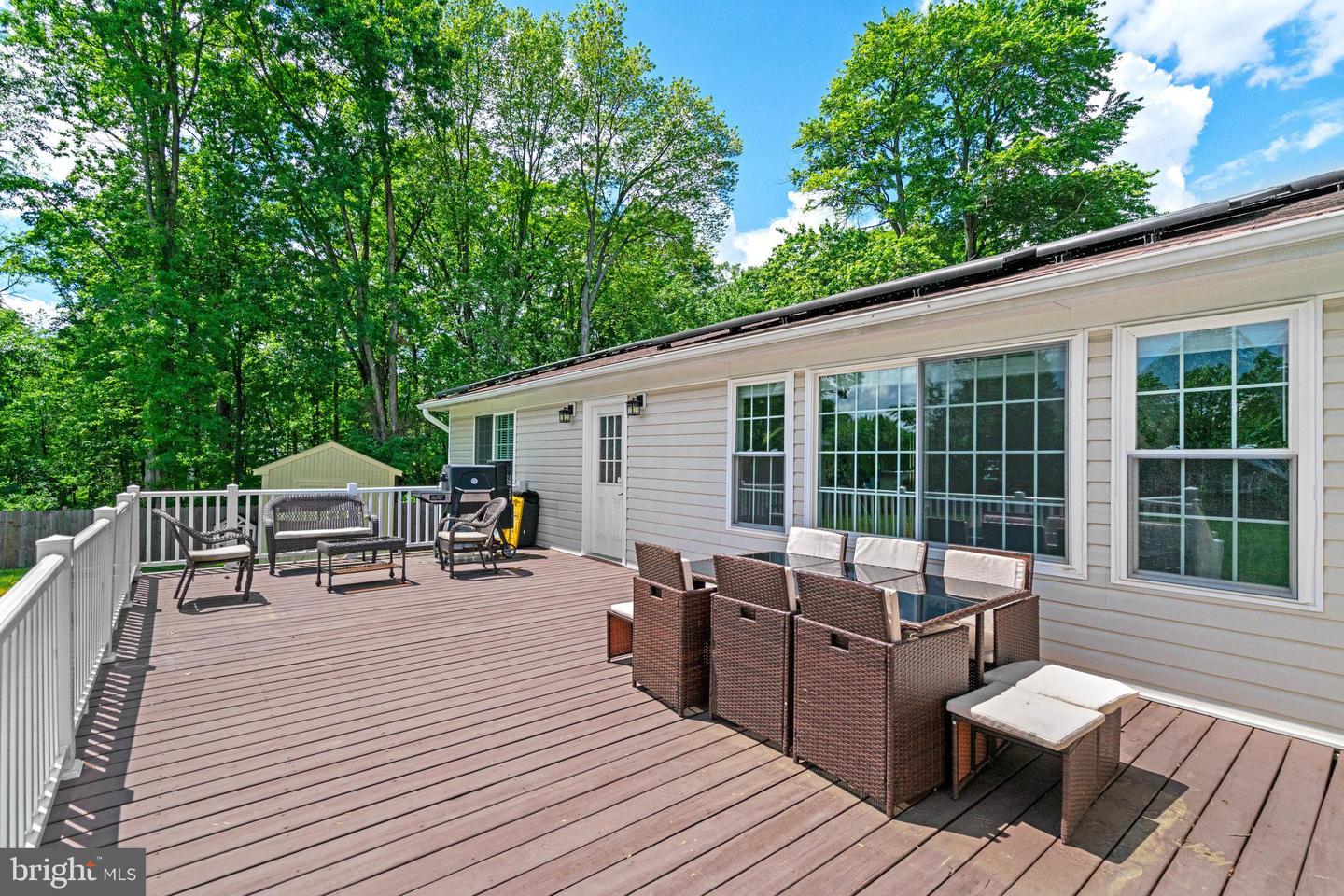 8116 ROLLING RD, SPRINGFIELD, Virginia 22153, 5 Bedrooms Bedrooms, ,3 BathroomsBathrooms,Residential,For sale,8116 ROLLING RD,VAFX2239610 MLS # VAFX2239610