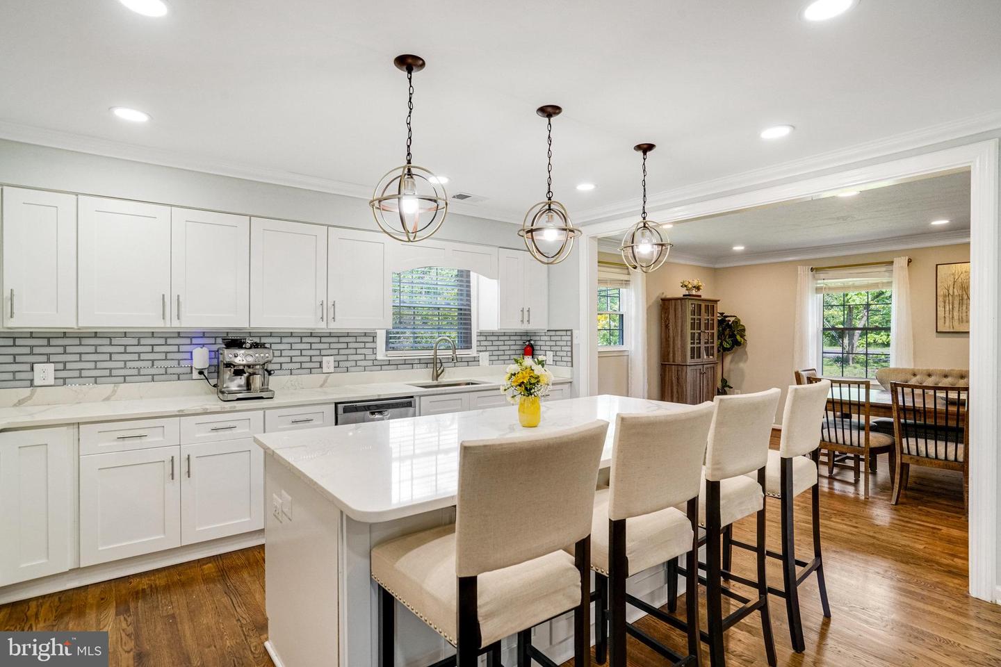 8116 ROLLING RD, SPRINGFIELD, Virginia 22153, 5 Bedrooms Bedrooms, ,3 BathroomsBathrooms,Residential,For sale,8116 ROLLING RD,VAFX2239610 MLS # VAFX2239610